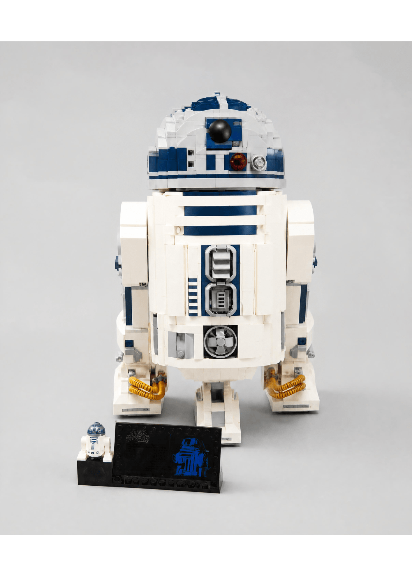 R2-D2